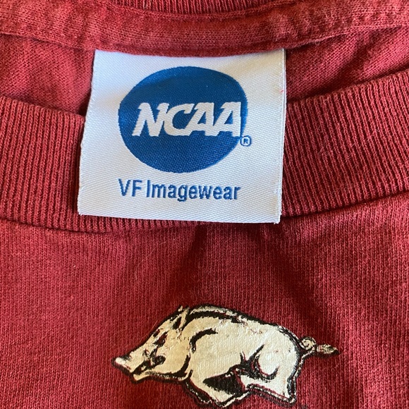 Arkansas/NCAA VF image wear - Picture 2 of 5